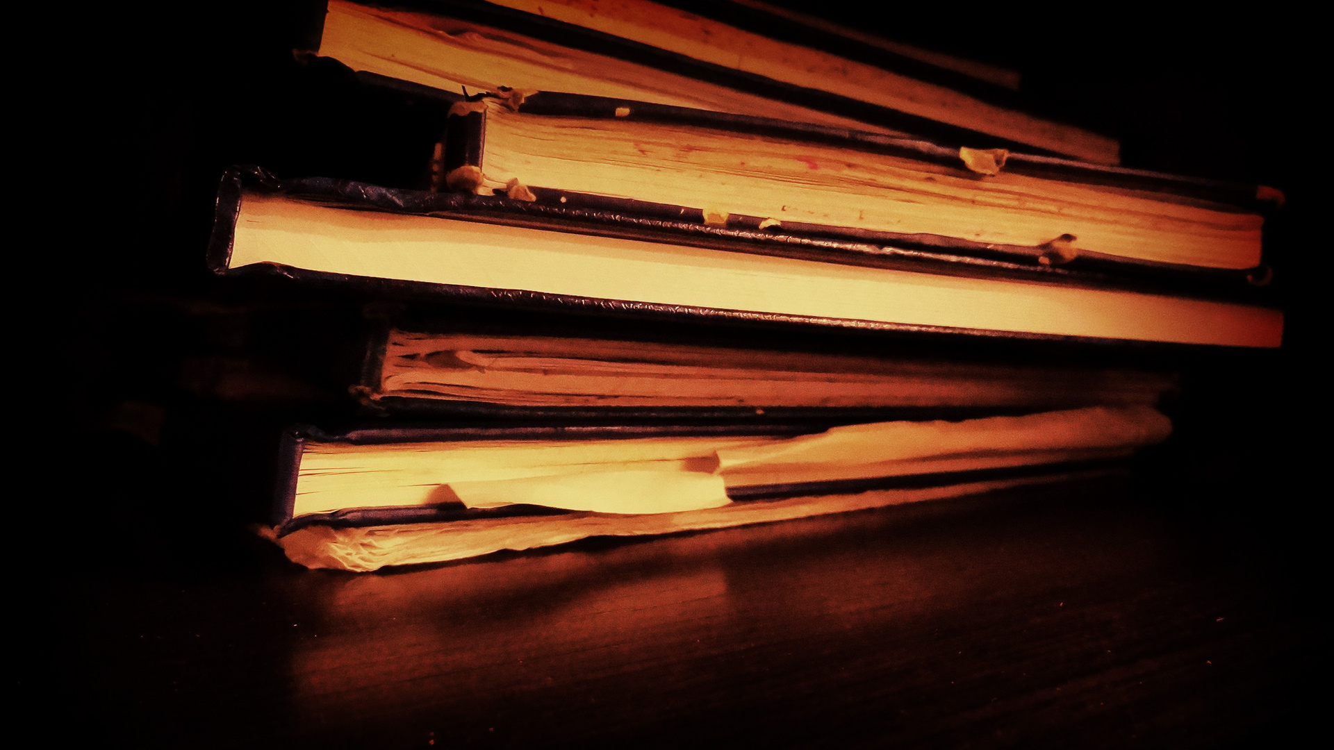 old-notebooks-37cb31d2-f39b-4668-96e3-08959f696f47